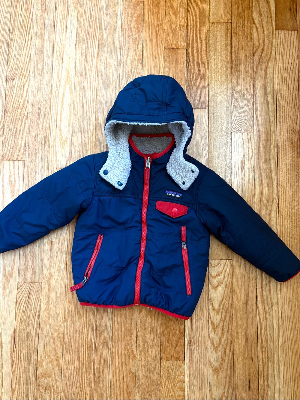 Patagonia reversible winter jacket with fleece lining and removable hood 3t